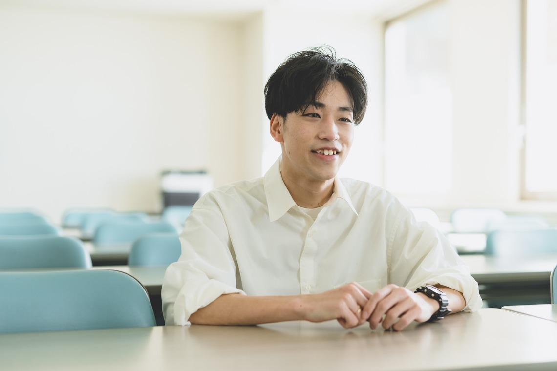 丹野雄二が撮影した「大学入学案内」の写真