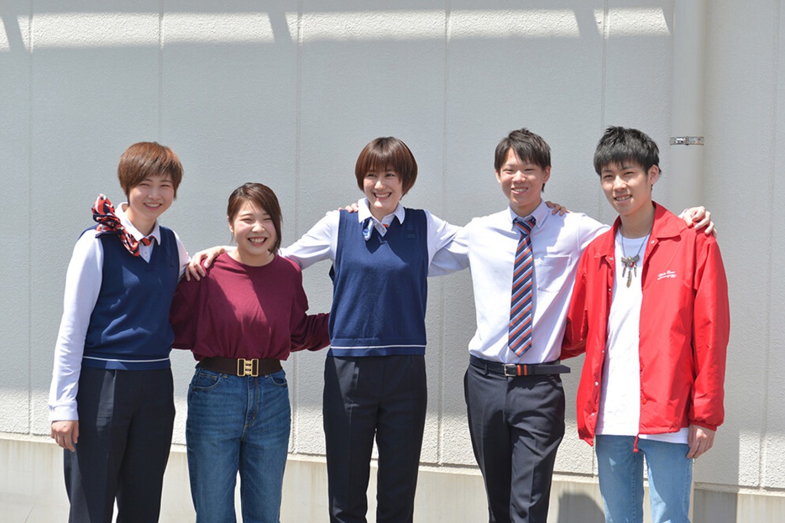 吉田佳央が撮影した「携帯ショップ 採用ぺージ用撮影」の写真