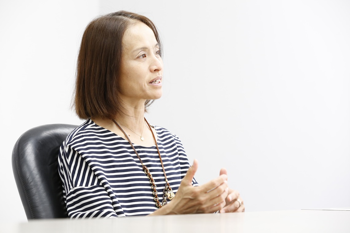 村田わかな広告写真が撮影した「日経Gooday インタビュー」の写真