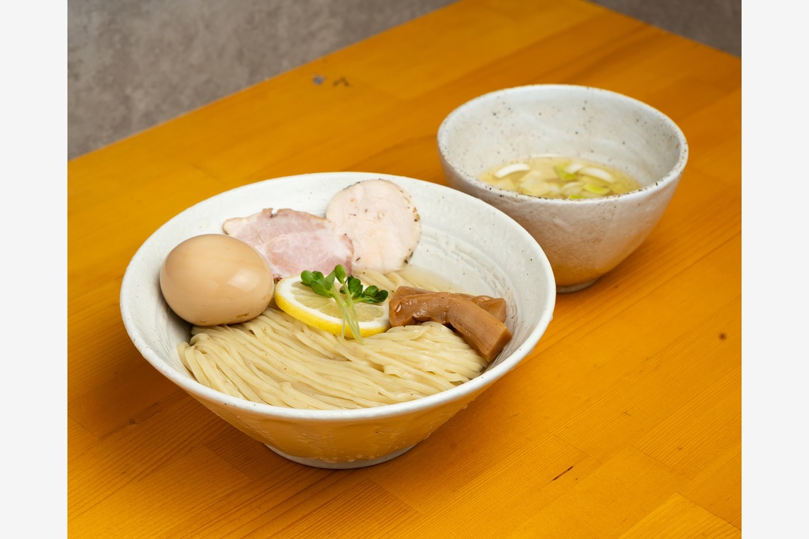 山﨑さと子が撮影した写真のアルバム「店舗撮影」