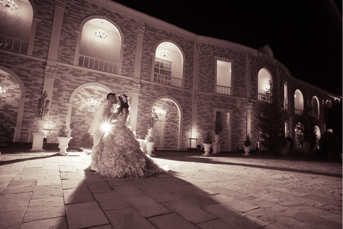 PIC WEDDING PHOTO（岩本 竜弥）が撮影した写真のアルバム「カラードレス」