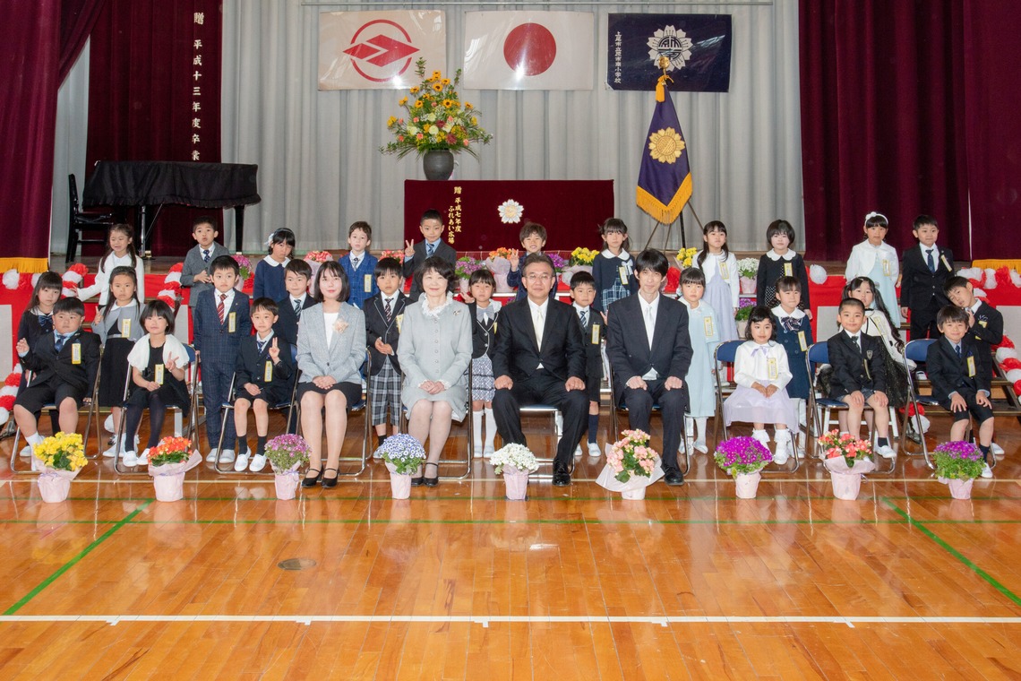 スタジオαが撮影した写真のアルバム「入学式・卒業式」