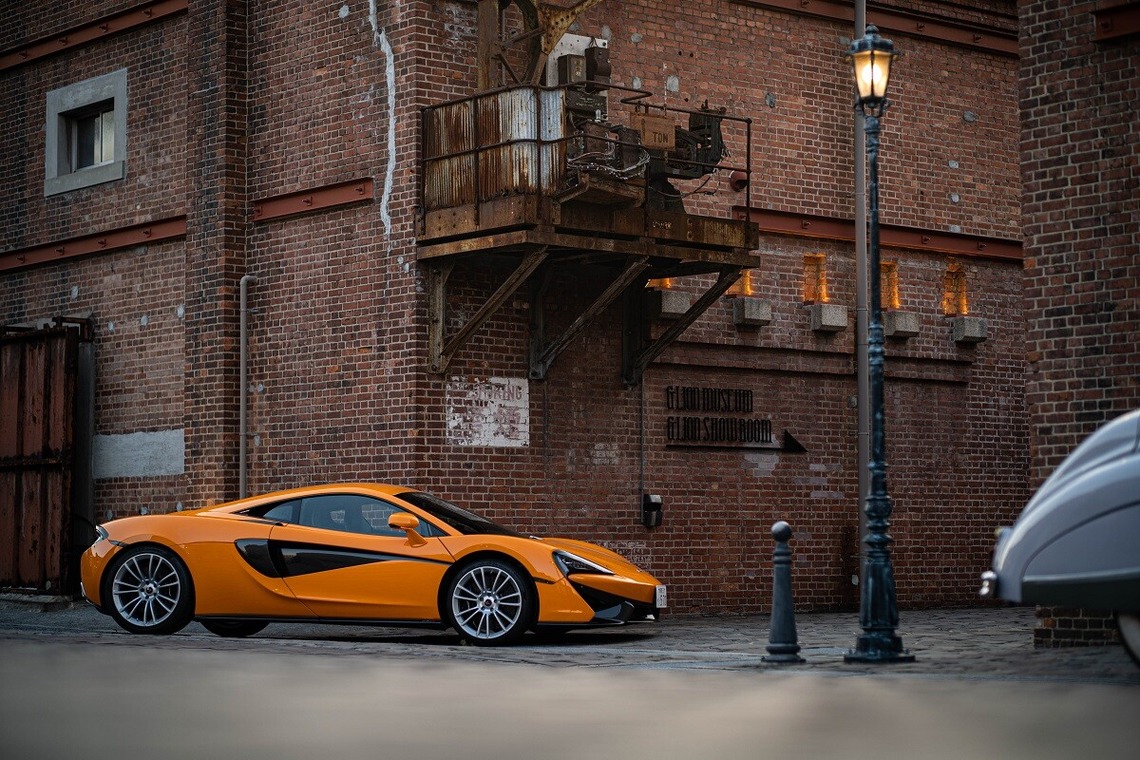 舘　典志が撮影した「自動車」の写真