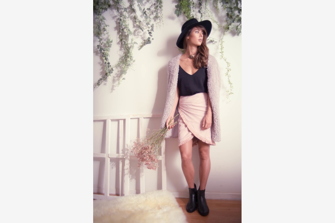 エン・ノースタジオが撮影した写真のアルバム「ファッション写真撮影ロケーション撮影」