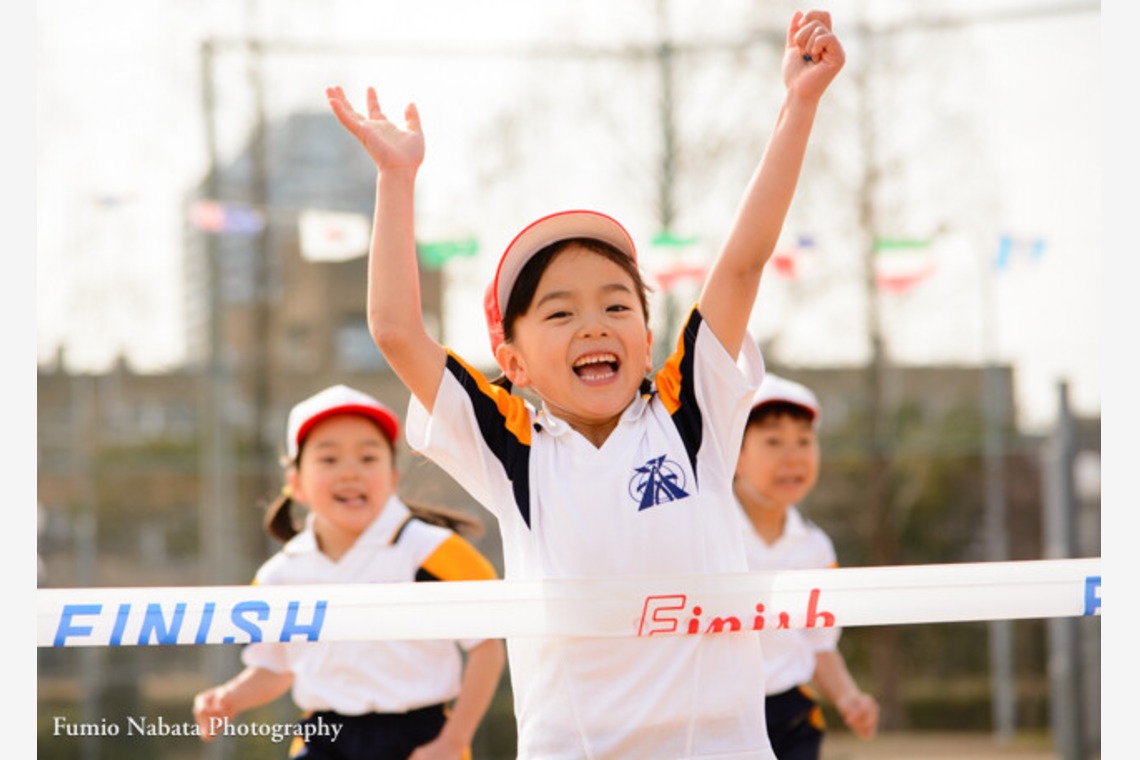 名畑文巨写真事務所が撮影した写真のアルバム「スクールフォト」