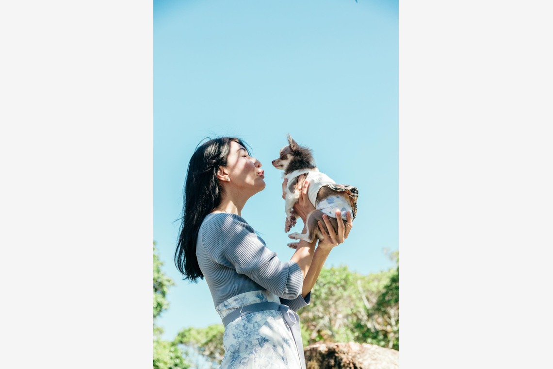 ポートレート沖縄が出張撮影した家族写真(キッズ,ベビーフォト)などが写った「ペット撮影」の家族写真