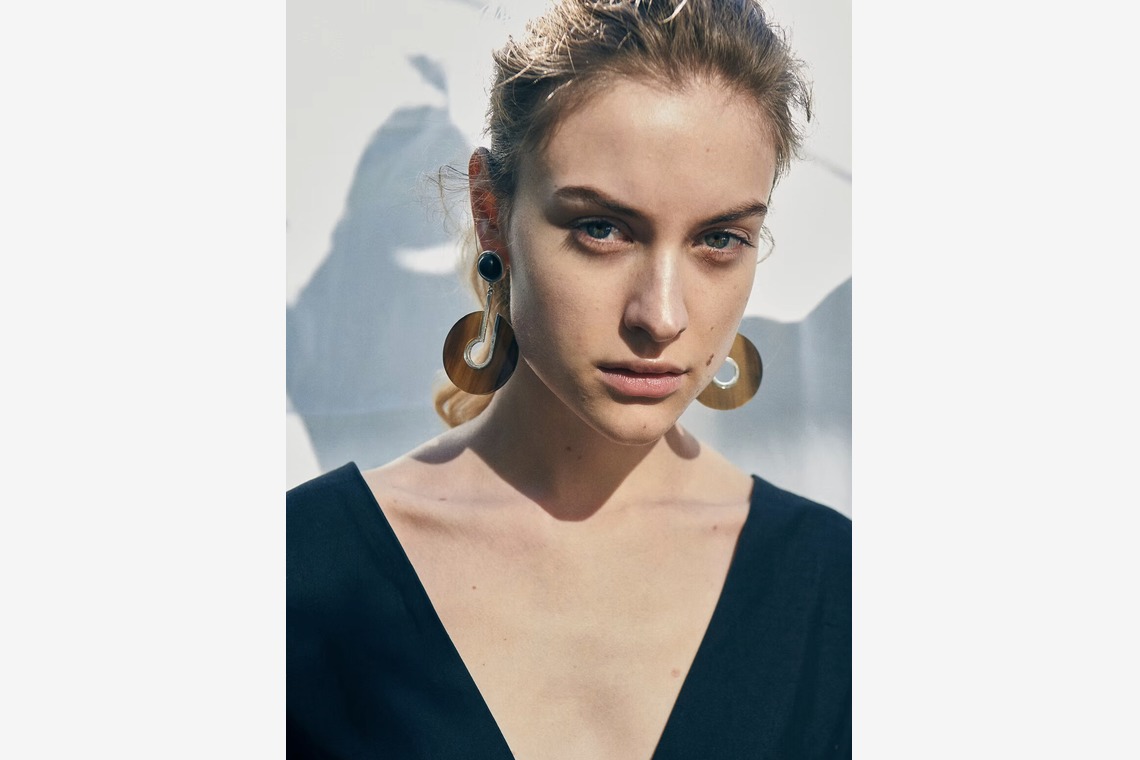 instinct合同会社が撮影した写真のアルバム「portrait」