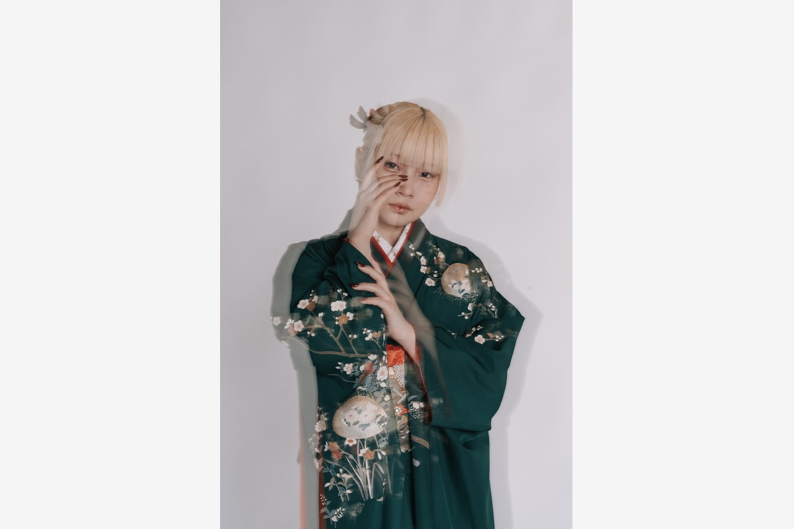 大坪幹武が撮影した写真のアルバム「成人式（スタジオ・ロケ）」