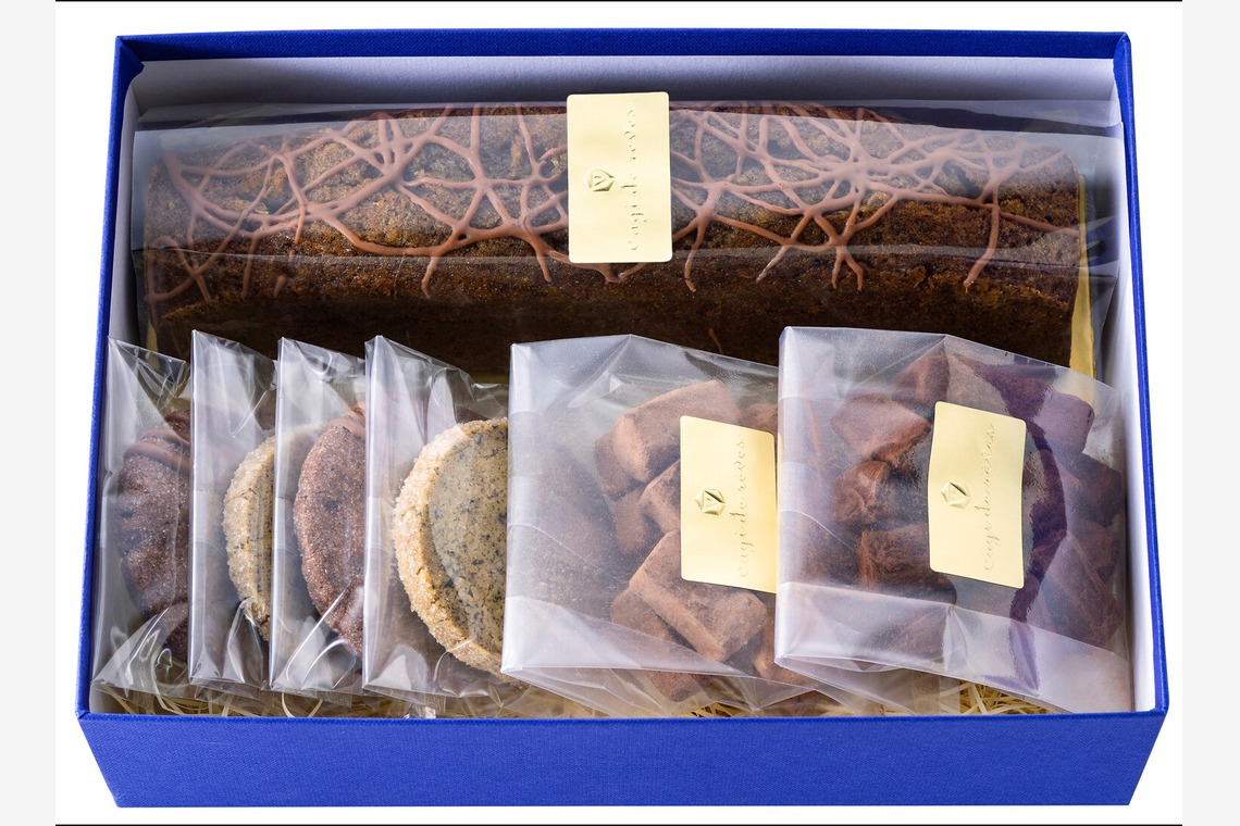 岩城慶子が撮影した写真のアルバム「dagi de reves様」