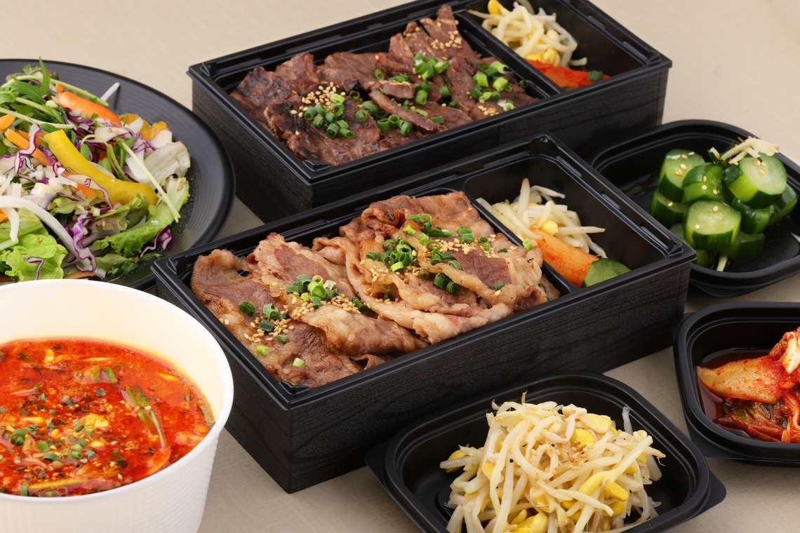 森安　照が撮影した「肉丼・タコライス」の写真