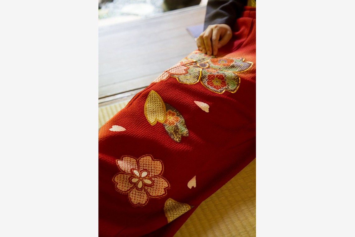 スマイルハンターが出張撮影した家族写真(キッズ,ベビーフォト)などが写った「成人式フォト」の家族写真