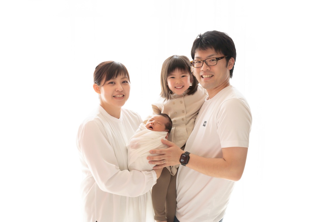 スタジオアルパルカが撮影したニューボーンフォトのアルバム「ニューボーンフォト」