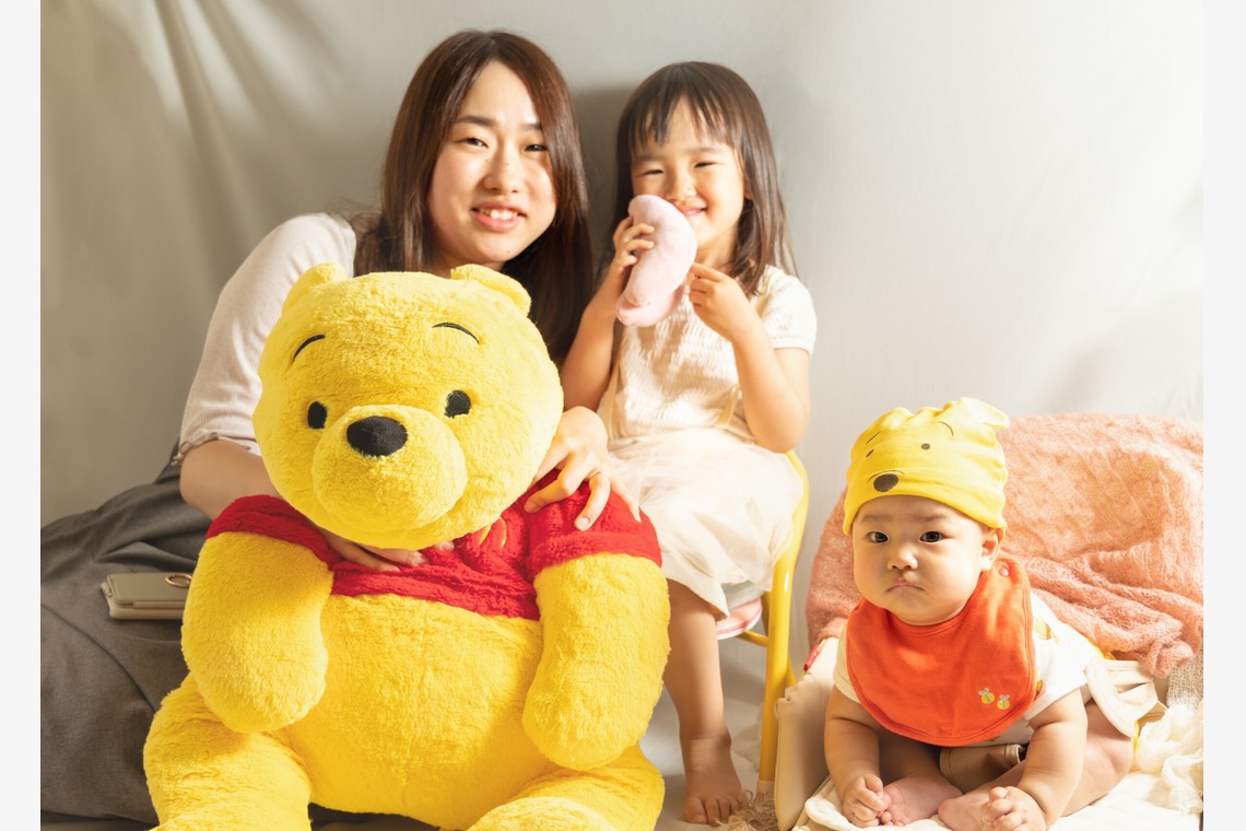 ミヤタカズコが撮影した写真のアルバム「ハーフボーンフォト」