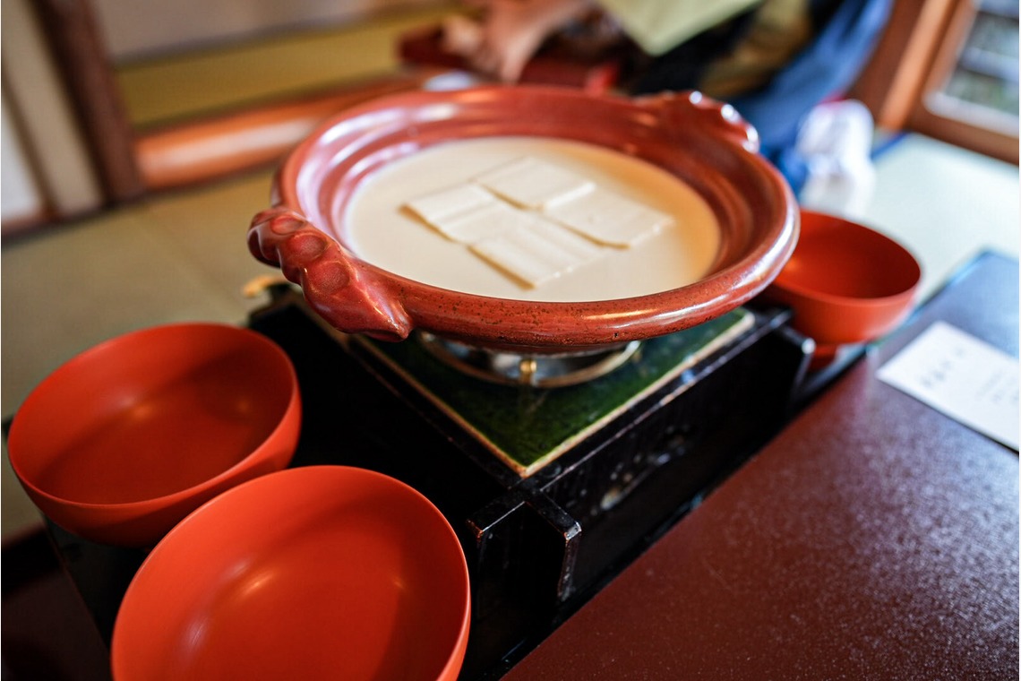 THALISHが撮影した写真のアルバム「お食い初め」