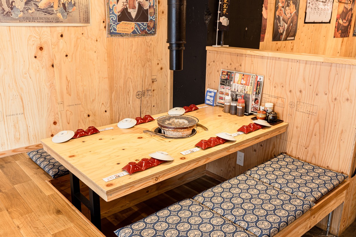 内藤駿介が撮影した写真のアルバム「ホルモン・焼肉屋さんの内外観撮影でした。」