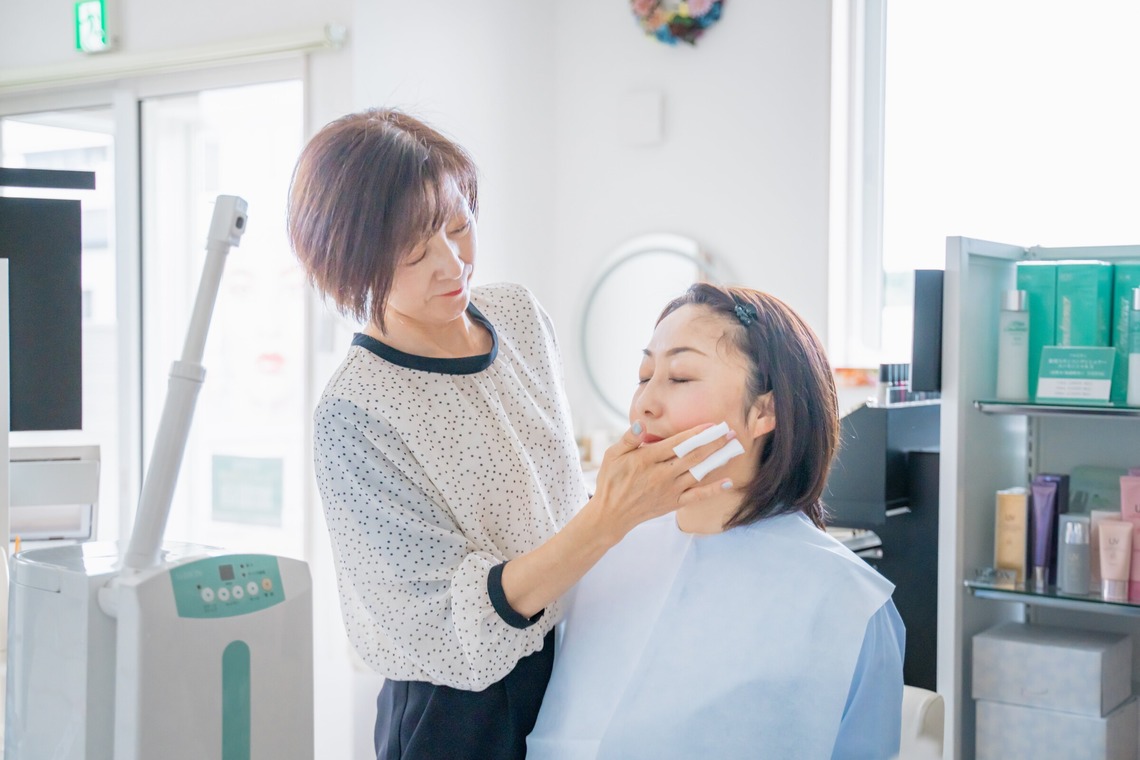 いしづか ちひろが撮影した写真のアルバム「美容サロン新店舗HP用撮影」