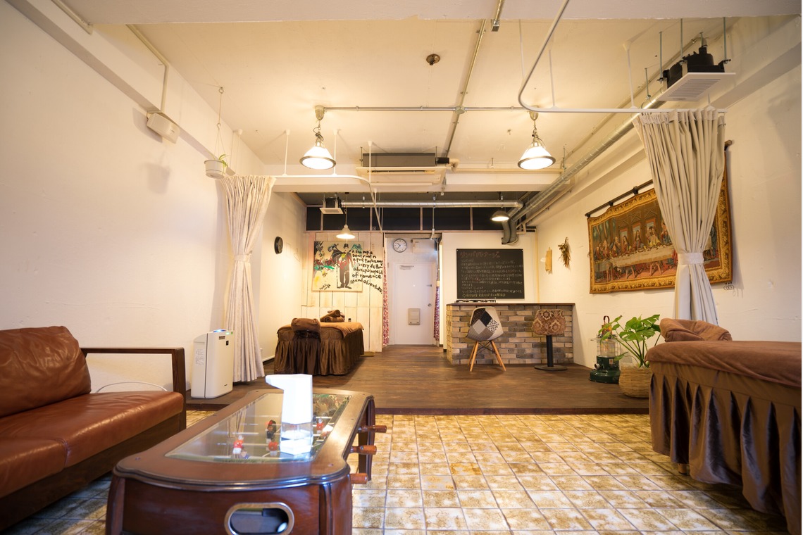 studio white alice 五十嵐啓が撮影した写真のアルバム「内装・外装」