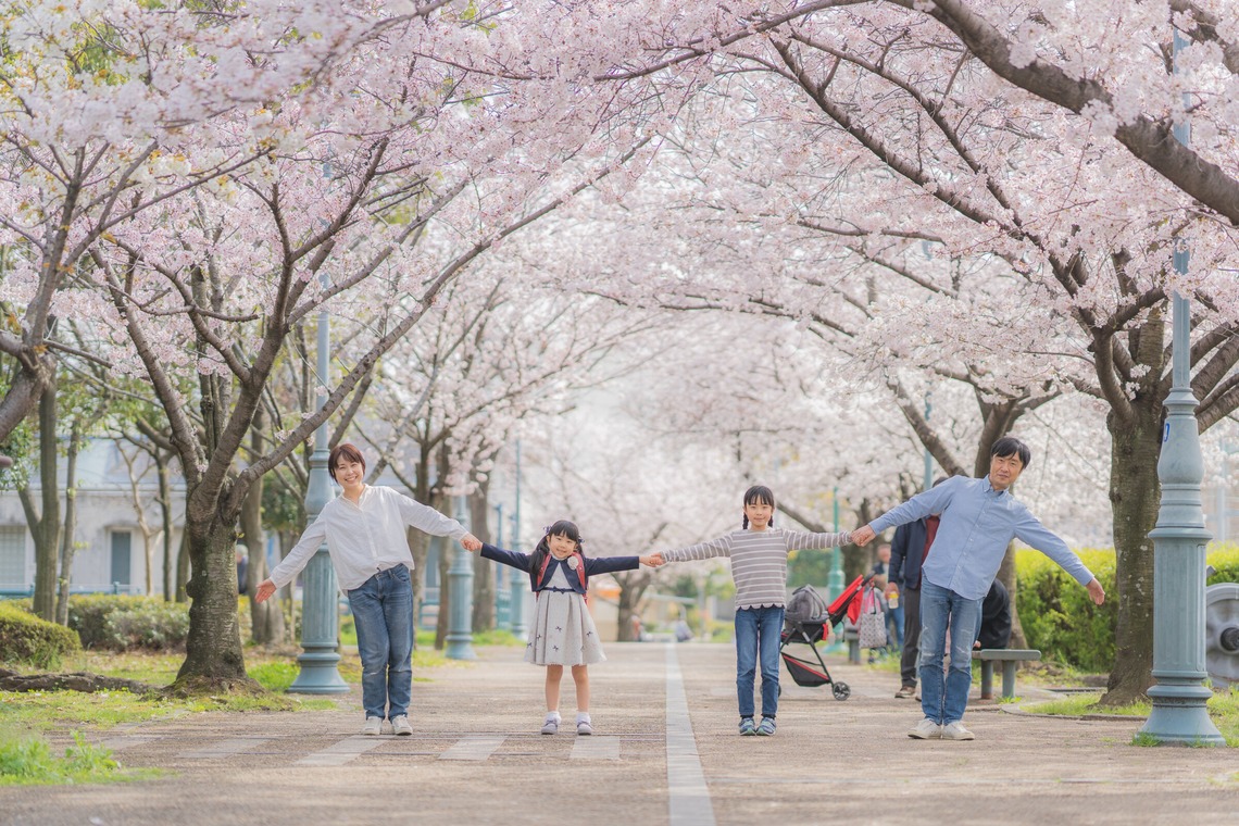 ヒロイ　タカヒトが出張撮影した家族写真(キッズ,ベビーフォト)などが写った「入学式前撮り（ロケーション撮影）」の家族写真