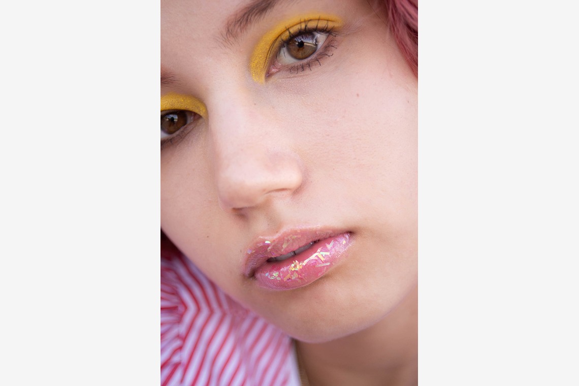 ヨシダミクが撮影した写真のアルバム「portrait-04」