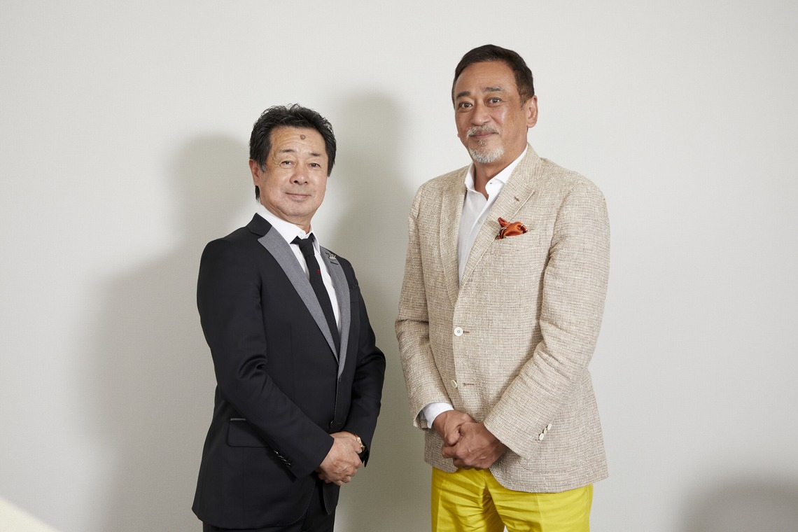 田中真光写真事務所が撮影した「取材、インタビューカット」の写真