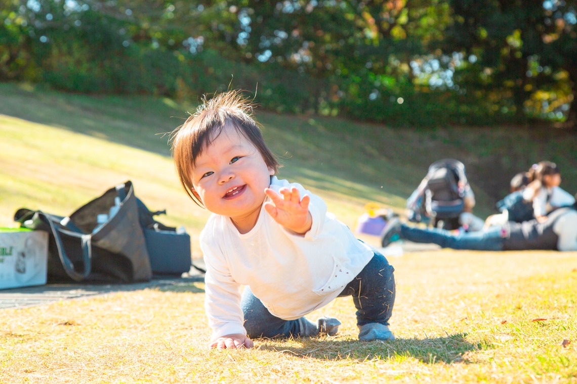 ゆのみふぉとが撮影した「芝生での一コマ」の写真