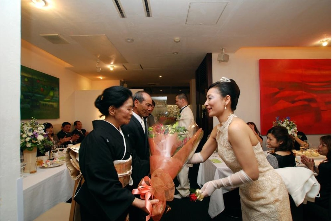 Avenir（山宮 敏明）が撮影した「琉球衣裳で結婚式」の写真