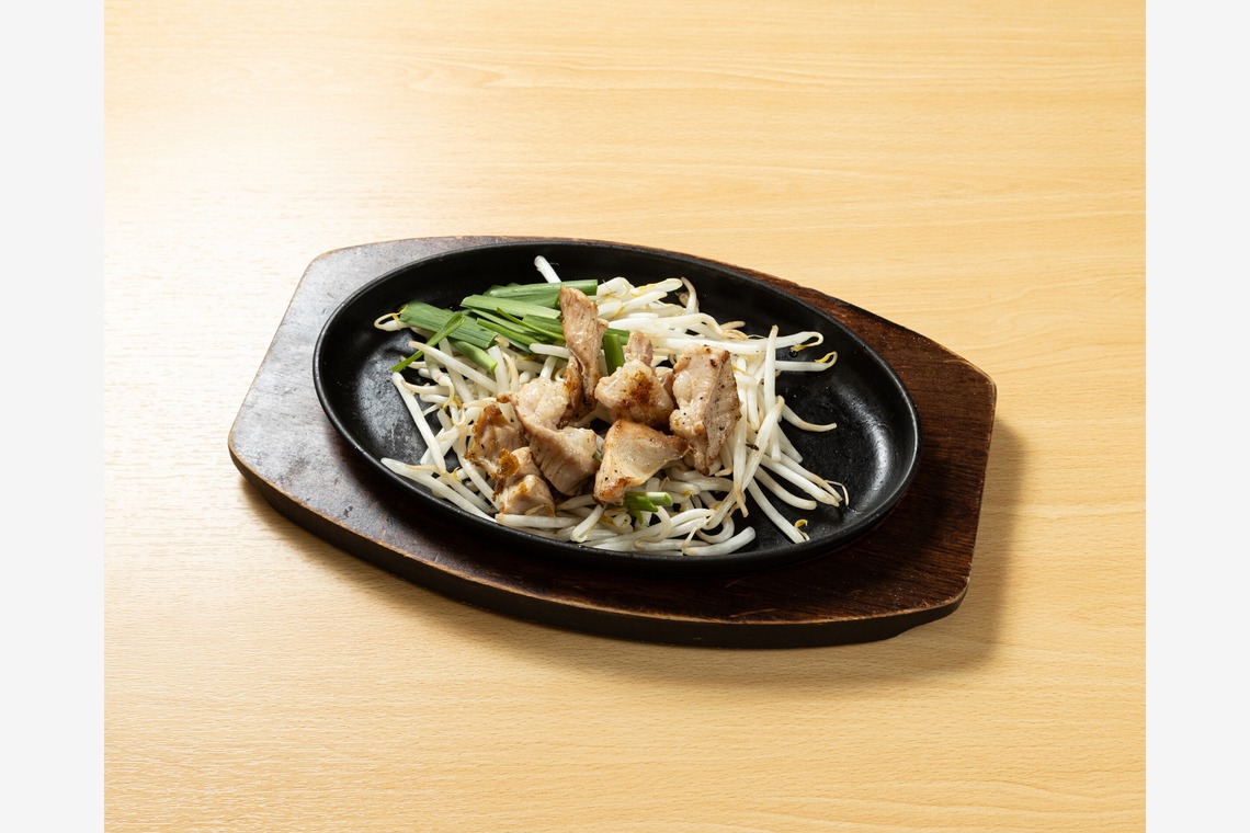 studio aluc ~スタジオ アルク~が撮影した「ホルモン・焼きそば」の写真