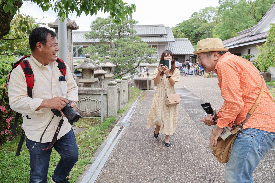 ちずカメラが撮影した「写真家　橘田龍馬さんの子供写真教室の様子」の写真