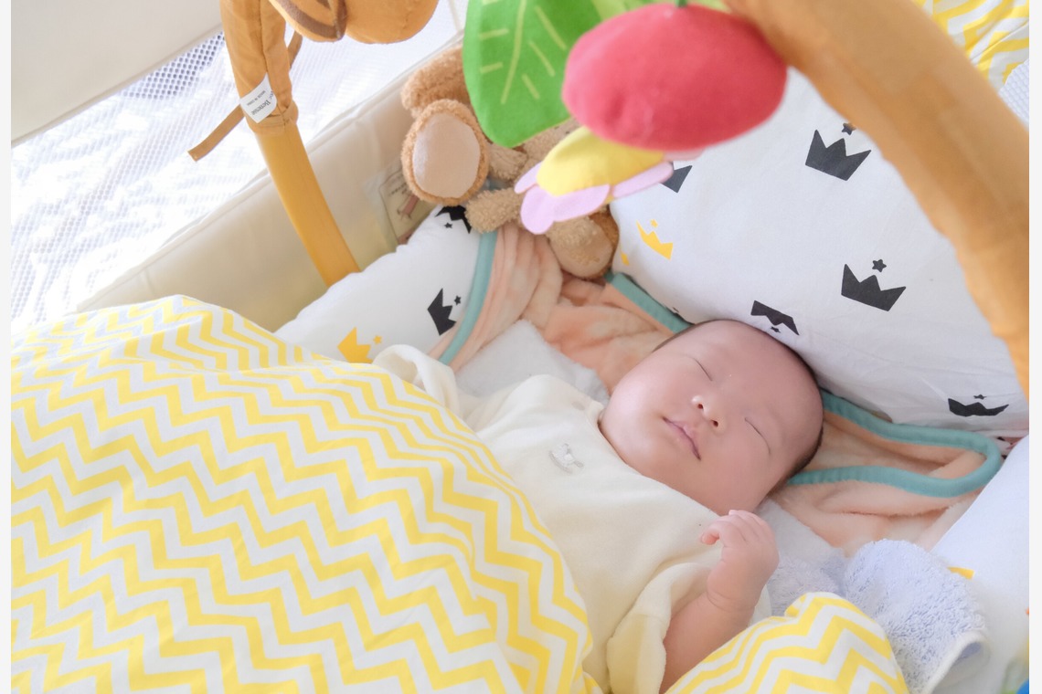 鈴木奈菜が撮影した写真のアルバム「出張記念フォト」