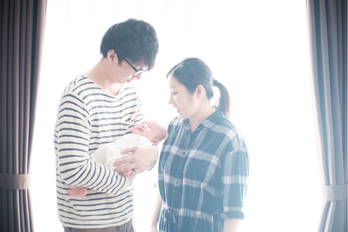 アトリエ　エピカ/清水　一哉が撮影した家族写真の出張撮影のアルバム「家族写真（ご自宅〜自宅近隣）」