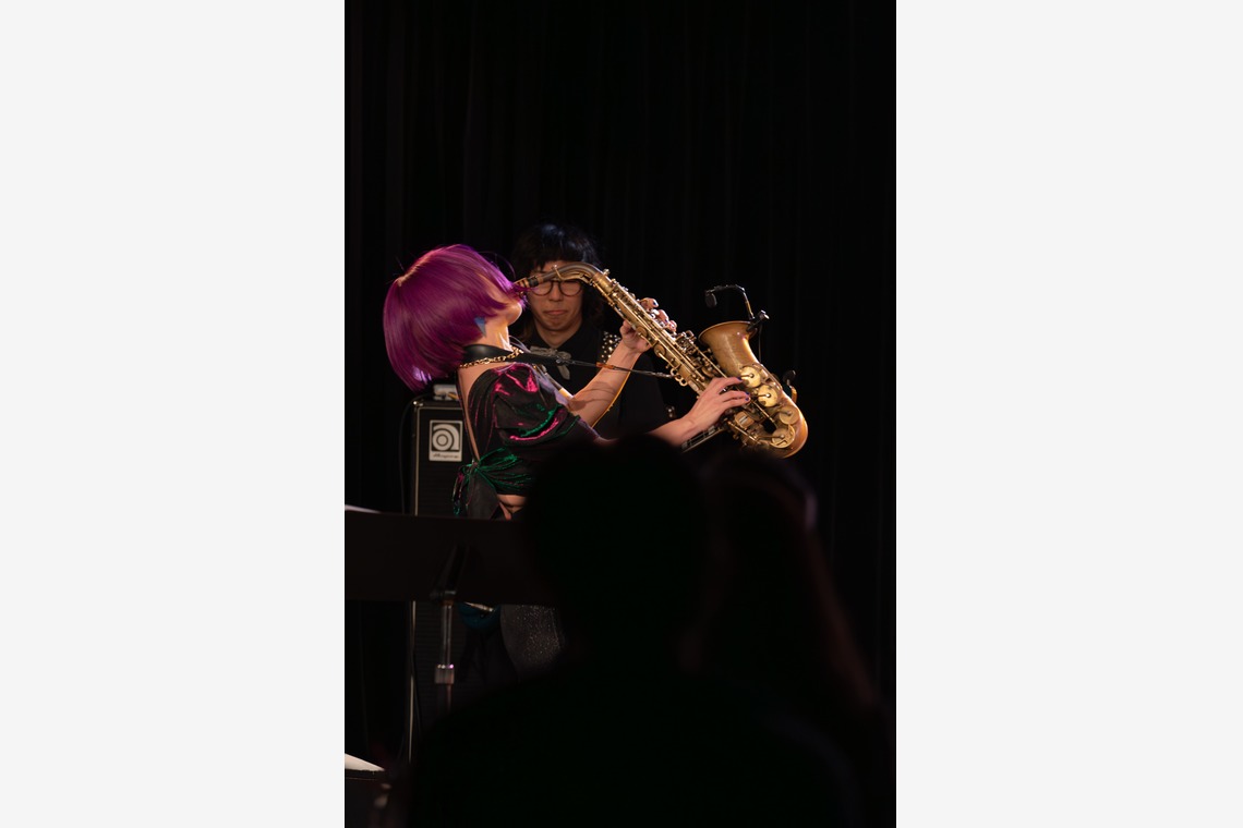 中村　大晃が撮影した「屋内ライブ撮影」の写真