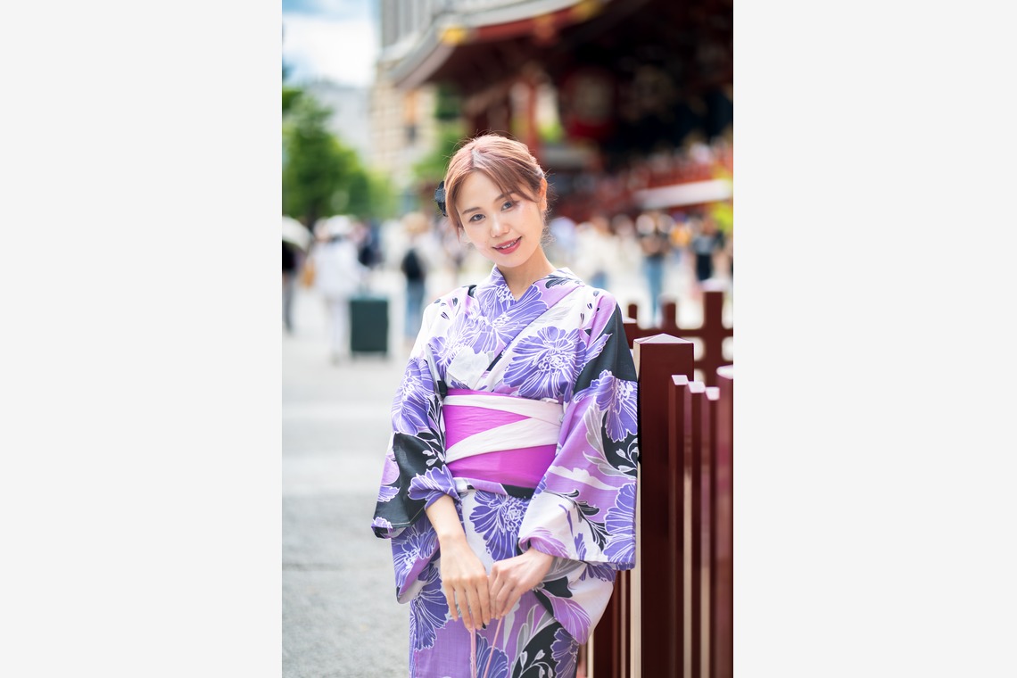 ARUKU PHOTOが撮影した「浅草寺周辺での浴衣撮影」の写真