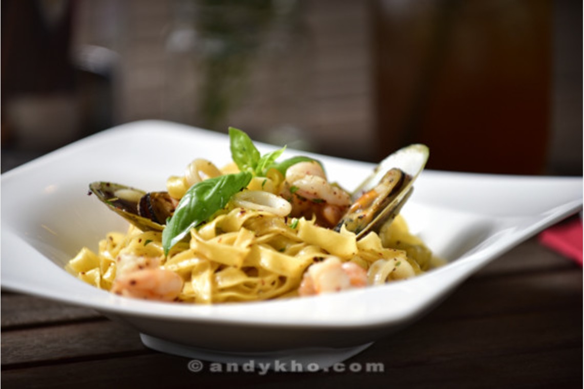 Andy Khoが撮影した「Beans & Meat Commercial Food Photography」の写真