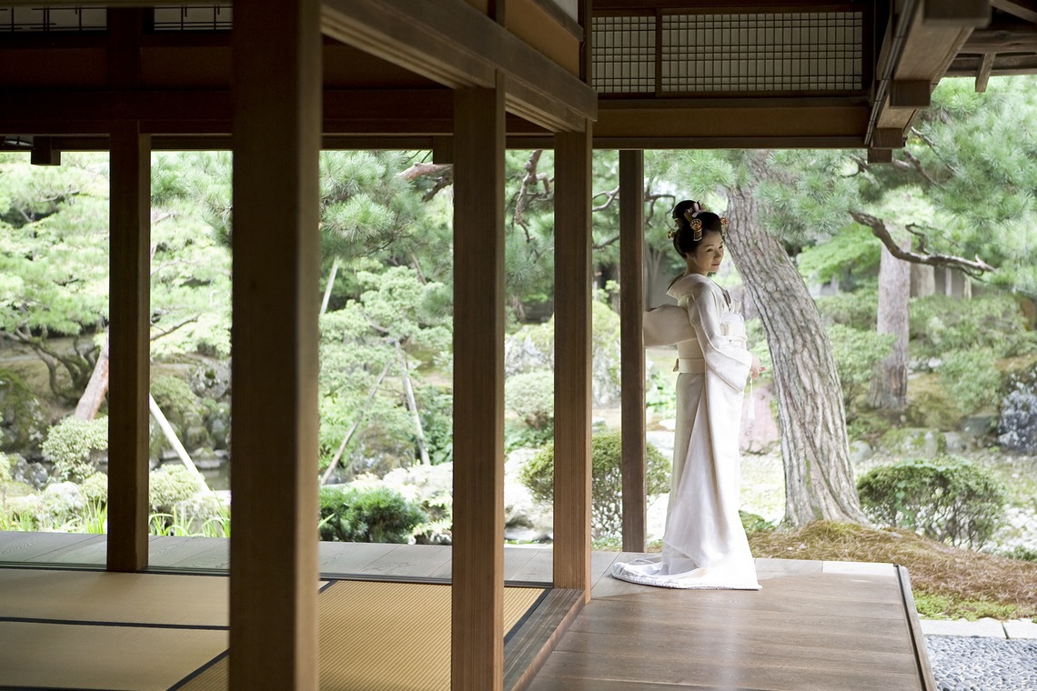 オフィスワイエス（SHO YAMAOKA）が撮影した写真のアルバム「豪農のお屋敷和装ロケ」