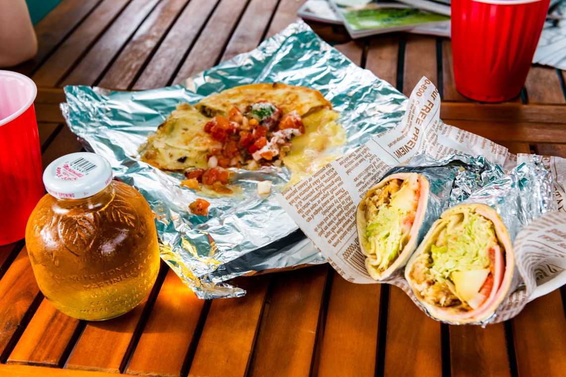 DESIGN STUDIO EEが撮影した「料理、店舗撮影　西アメリカ風シーフード料理 CafeHOPE（北海道東旭川）」の写真