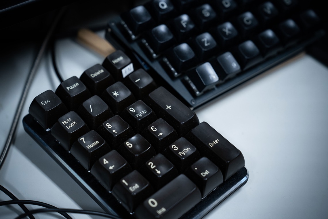 田中愛実が撮影した写真のアルバム「DIG THE TEA【WEB記事】」