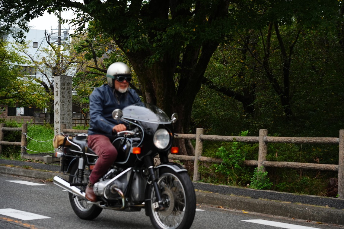 モーメントが撮影した写真のアルバム「オールドバイク」