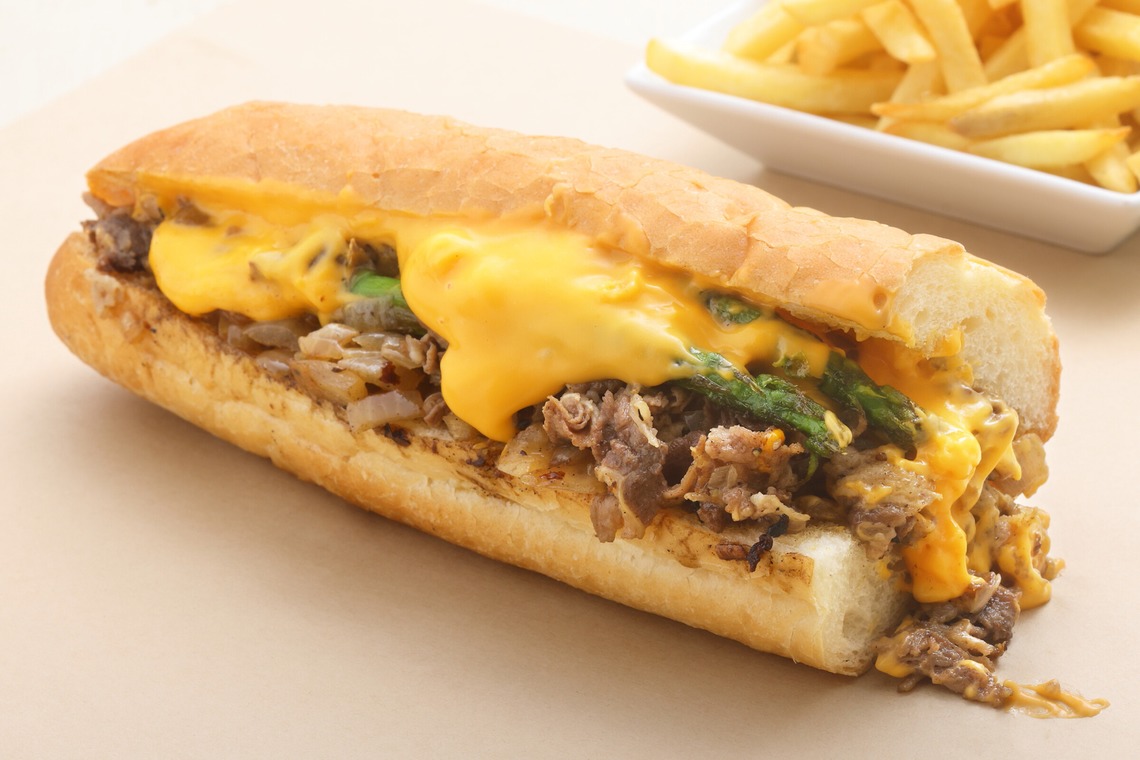 森安　照が撮影した「ハンバーガー・ドッグ・サンド」の写真