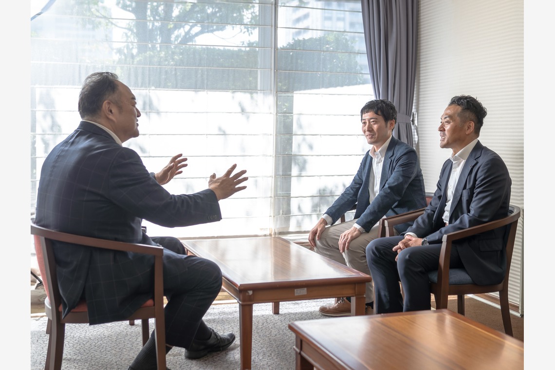中村雅樹が撮影した「プロフィール､インタビュー」の写真