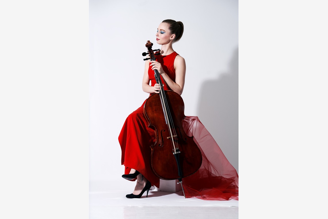 AMVER inc.が撮影した写真のアルバム「ファッション＆ポートレート」