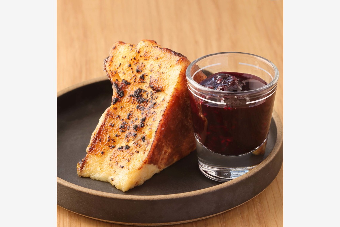 森安　照が撮影した写真のアルバム「フレンチトースト・カフェ」