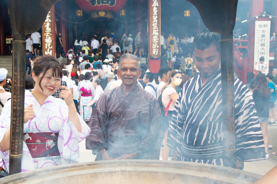 松井シンジが撮影した写真のアルバム「旅行（浅草）」