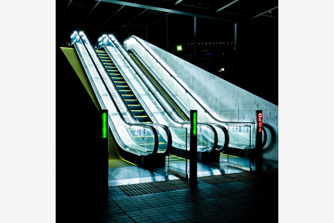 太和皇商事株式会社が撮影した写真のアルバム「広角レンズ」