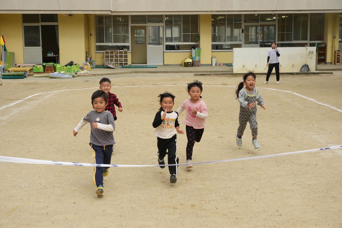 河野慈圓が撮影した「スクール撮影」の写真