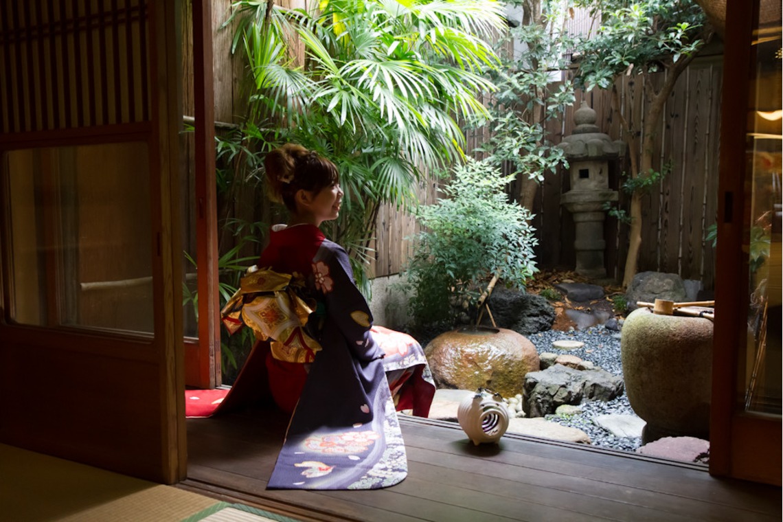 スマイルハンターが出張撮影した家族写真(キッズ,ベビーフォト)などが写った「成人式フォト」の家族写真