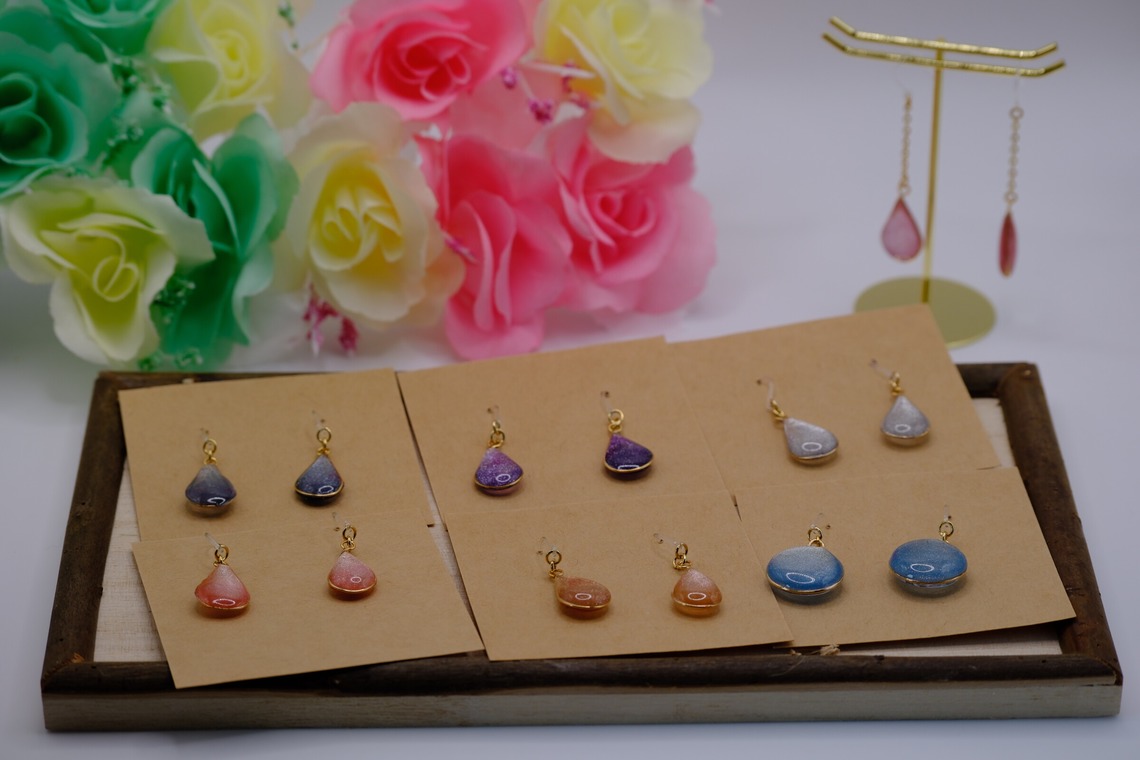 柴田美穂が撮影した写真のアルバム「ハンドメイドピアス」