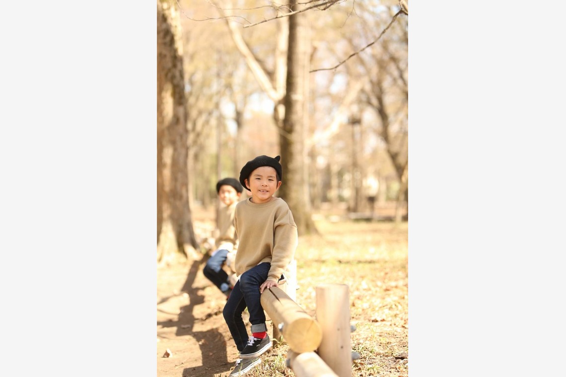 Photographer  Tomoが出張撮影した家族写真(キッズ,ベビーフォト)などが写った「双子とベビーの記念写真@井の頭公園」の家族写真