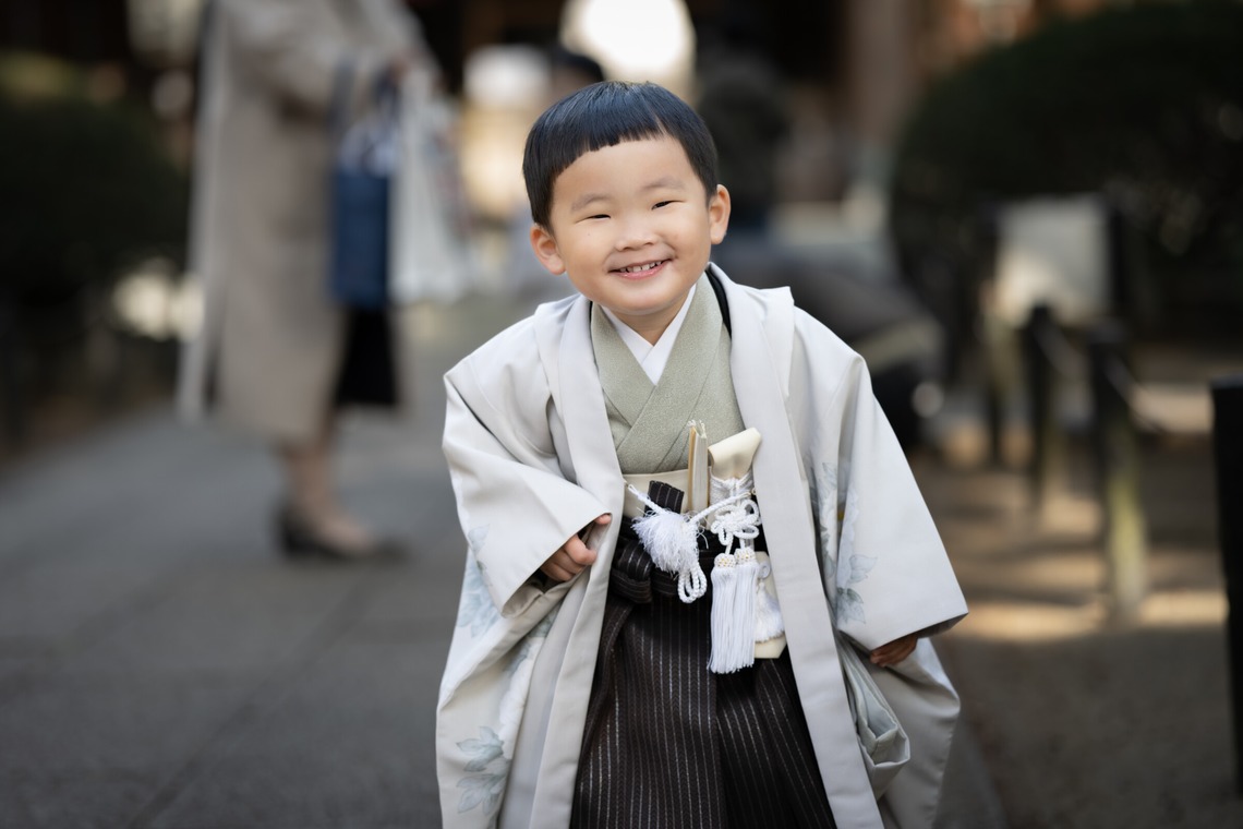 寫樂斎が撮影した写真のアルバム「七五三（廣幡八幡宮）」