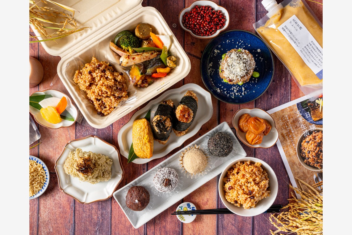 高田　悟が撮影した写真のアルバム「YUWAERU 札幌円山公園店」