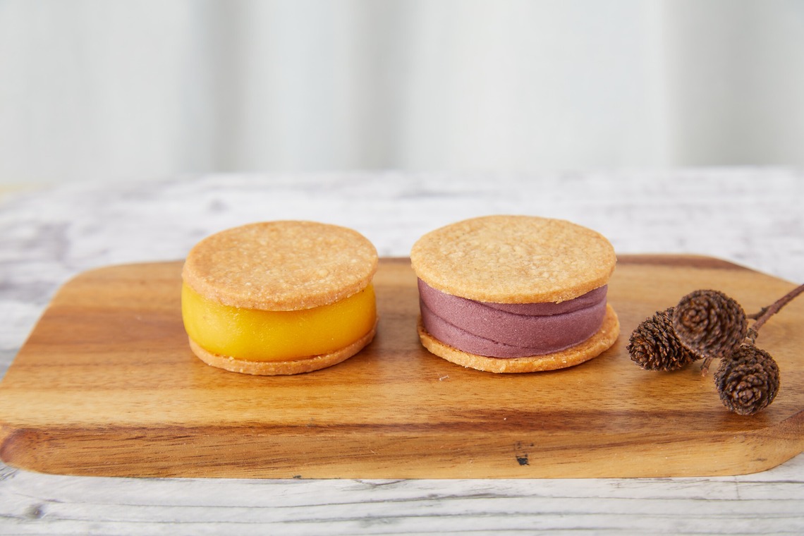 奥野由記が撮影した写真のアルバム「おいもスイーツ撮影」